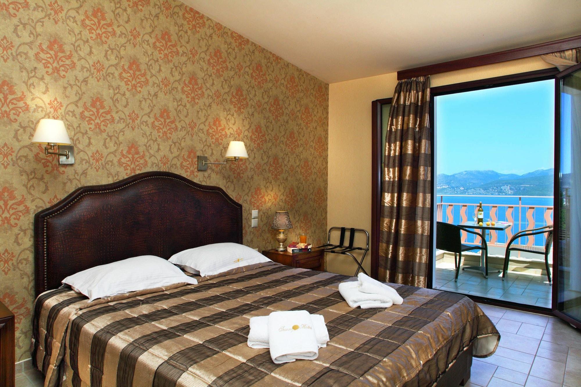Hotel Tesoro Nikiana Luaran gambar